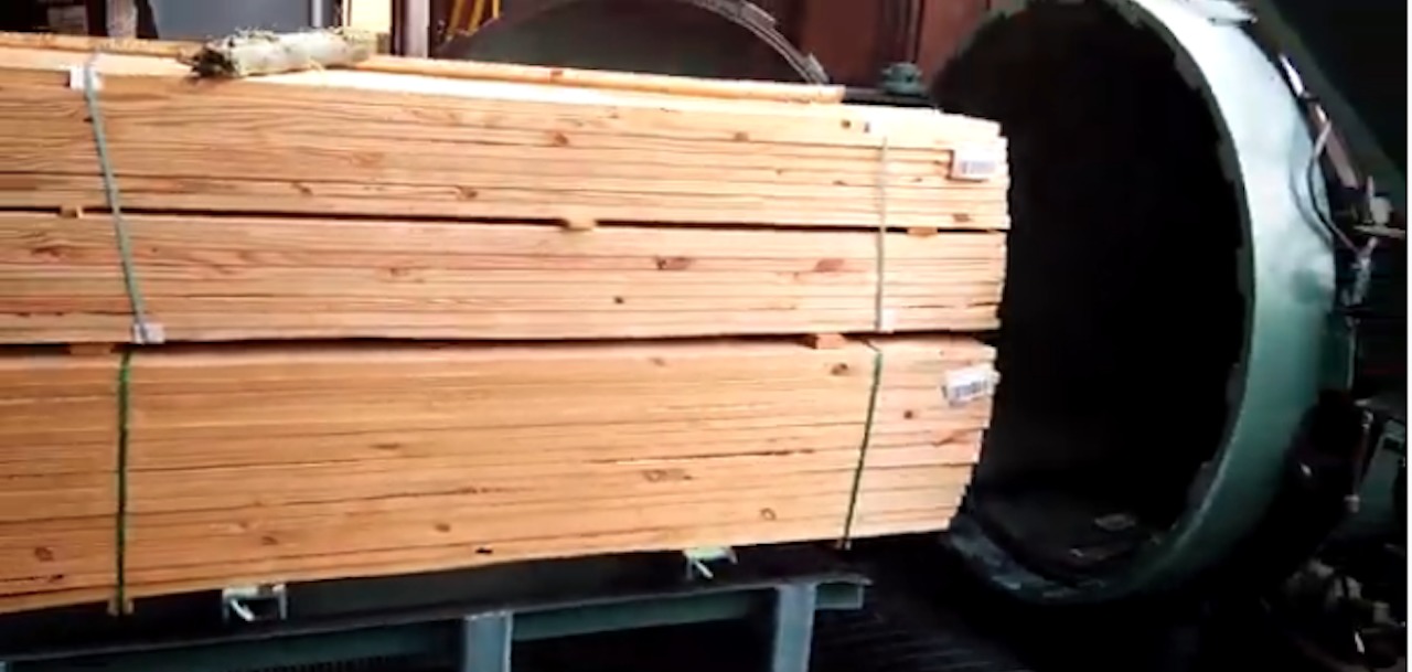 What Equipment Do I Need to Preserve Wood? Tank Fab